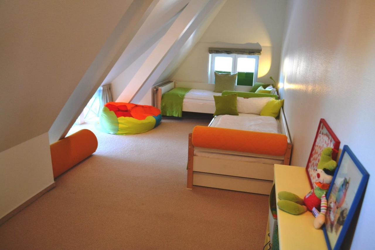 Ferienhaushaelfte Am Museum Alkersum Extérieur photo